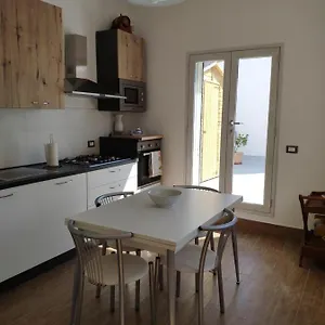  Casa vacanze Casa Vacanze Raggio Di Sole Italia